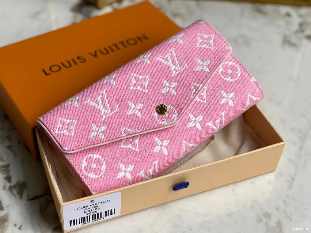 WIS SARAH Vuitton Louis WALLET 0324